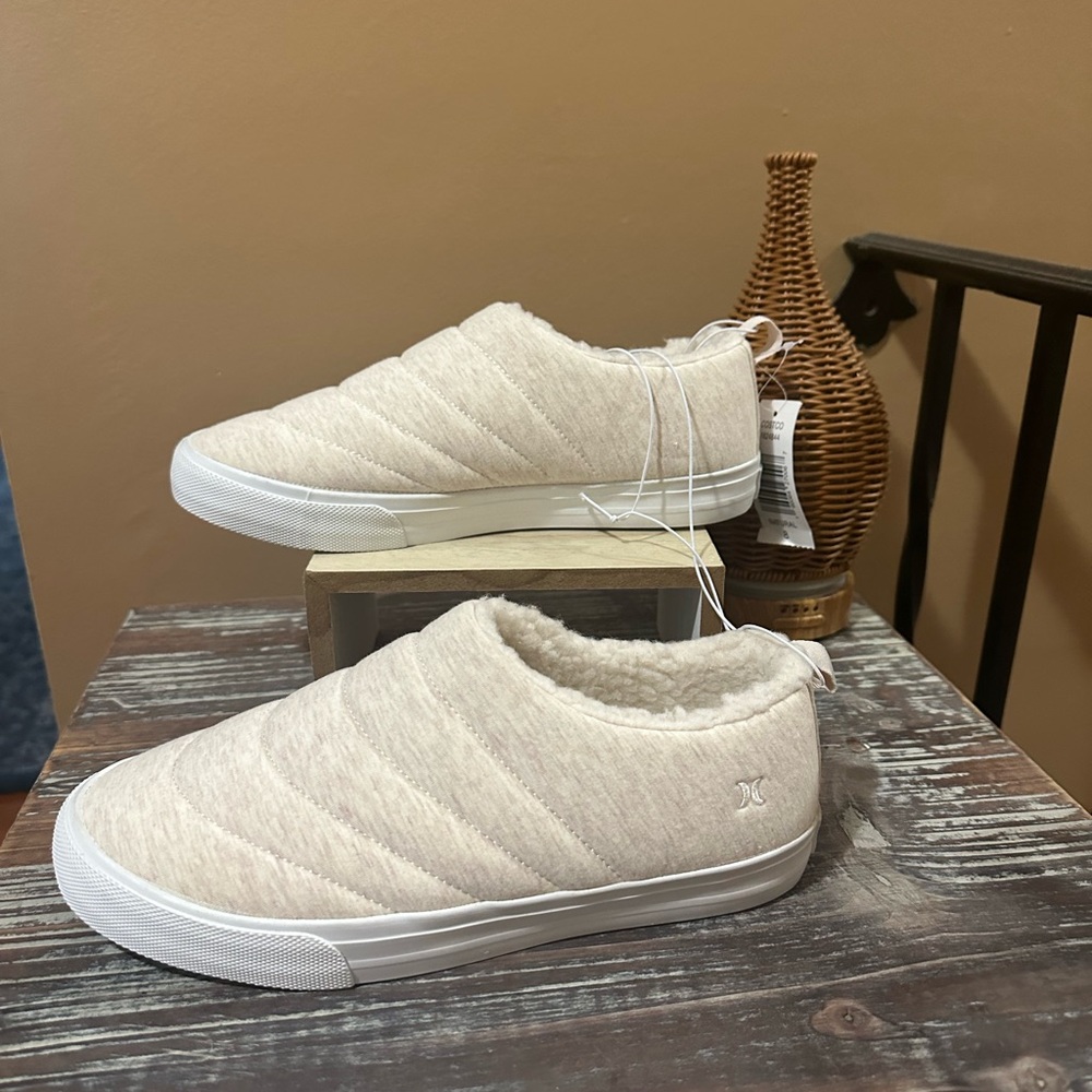 Sherpa Style Hurley Sneakers